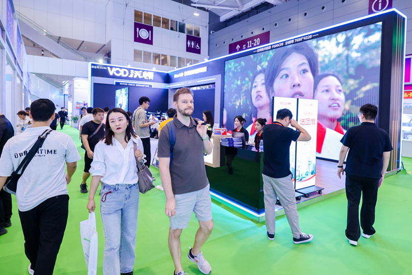 物联网1.jpg 物联网1.jpg